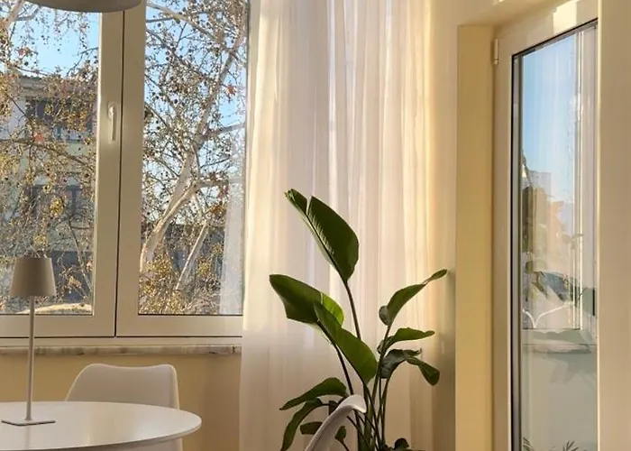 Apartment Elena Primestay *